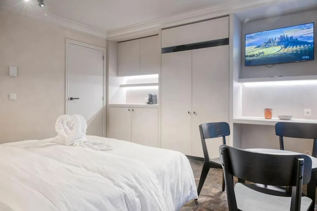 Cozy Ghent Studio For 4 Guests
